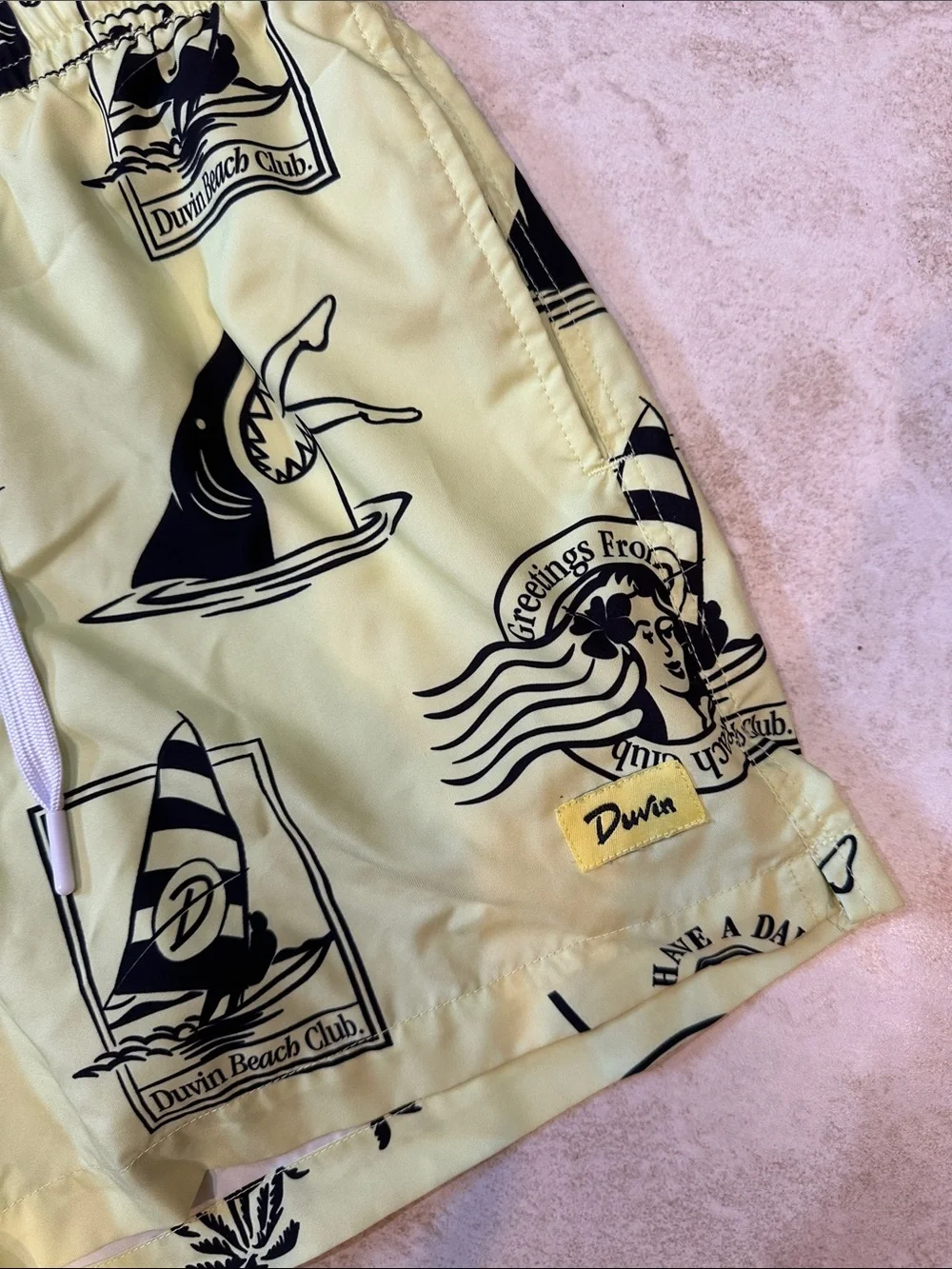 Duvin Beach Club Yellow 5 Inch Printed Swim Shorts M Mens